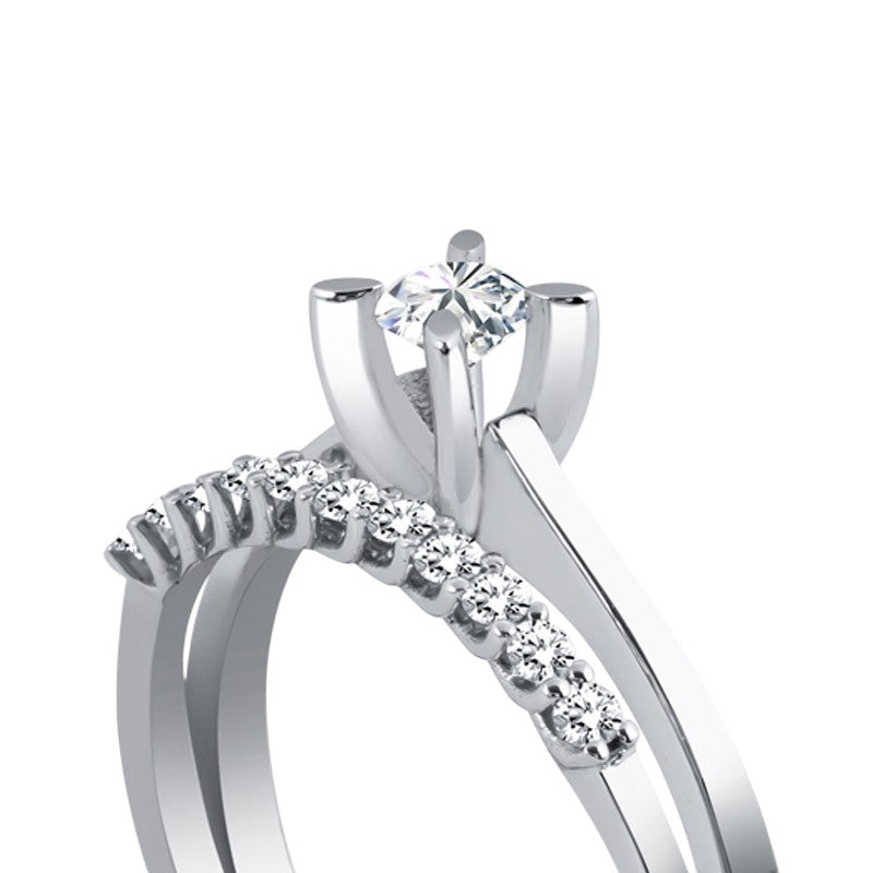 0,40 ct. Solitaire Diamond Ring w/14K Gold