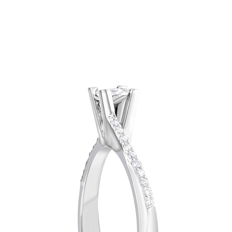 0,20 ct. Baguette Diamond Ring w/14K Gold