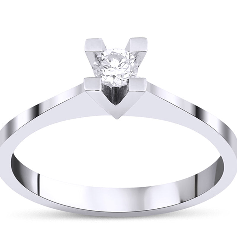 0,20 ct. Baguette Diamond Ring w/14K Gold