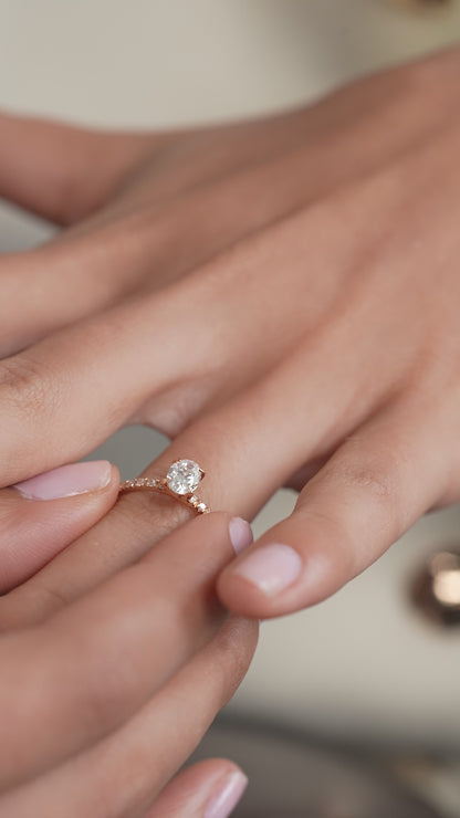 0,74 ct. Baguette Diamond Ring w/14K Gold