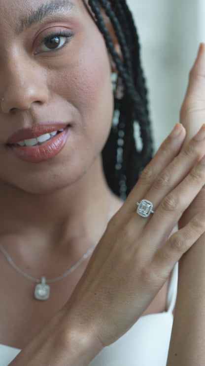 0,66 ct. Baguette Diamond Ring w/14K Gold