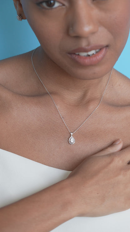 0,09 ct. Diamond Necklace w/14K Gold