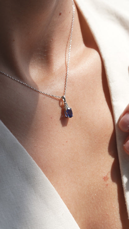 0,05 ct. Diamond Necklace w/14K Gold