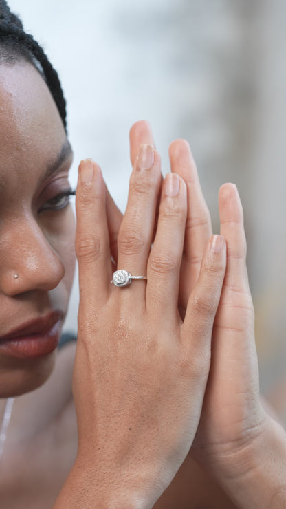 0,39 ct. Baguette Diamond Ring w/14K Gold