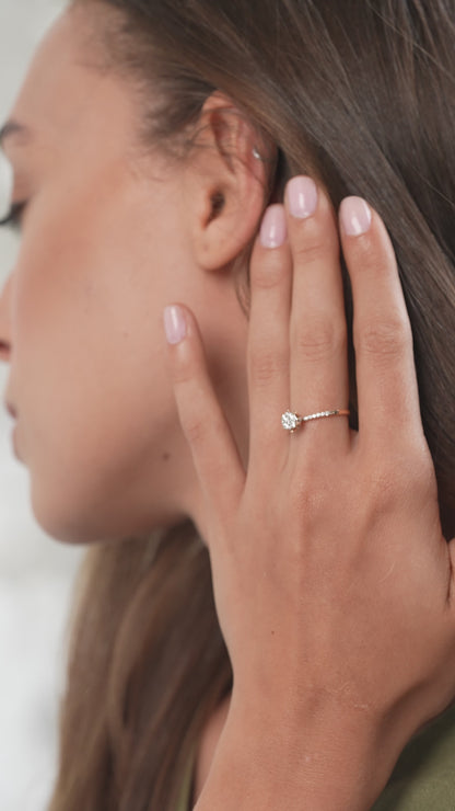 0,26 ct. Baguette Diamond Ring w/14K Gold