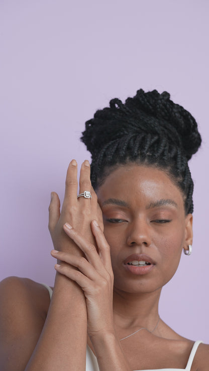 0,63 ct. Baguette Diamond Ring w/14K Gold