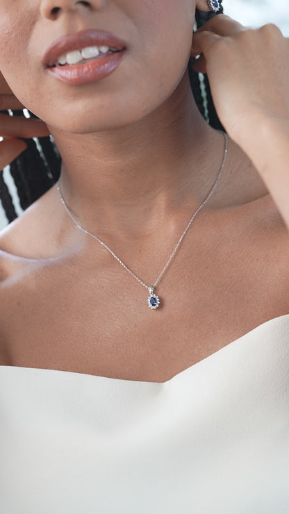 0,04 ct. Diamond Necklace w/14K Gold