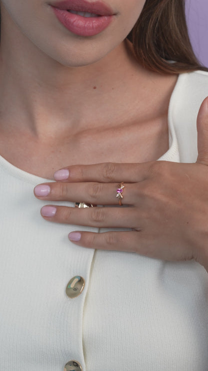 0,04 ct. Baguette Diamond Ring w/14K Gold